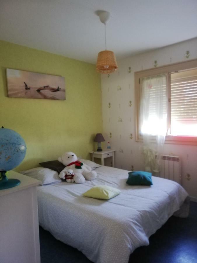 Chambre au calme à la campagne avec piscine idéale étape ou déplacement pro Vaux-sur-Vienne Extérieur photo